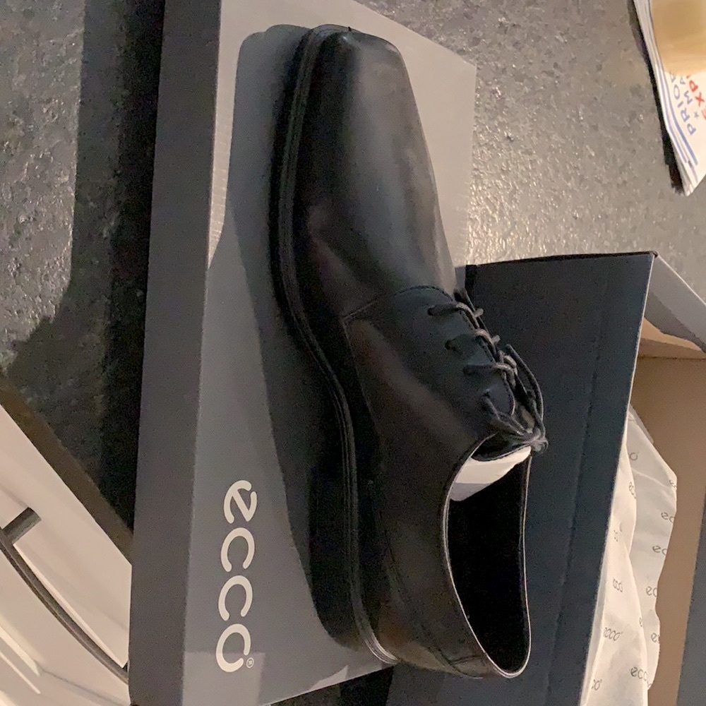 Brand new mint Ecco “Johannesburg” Size 13